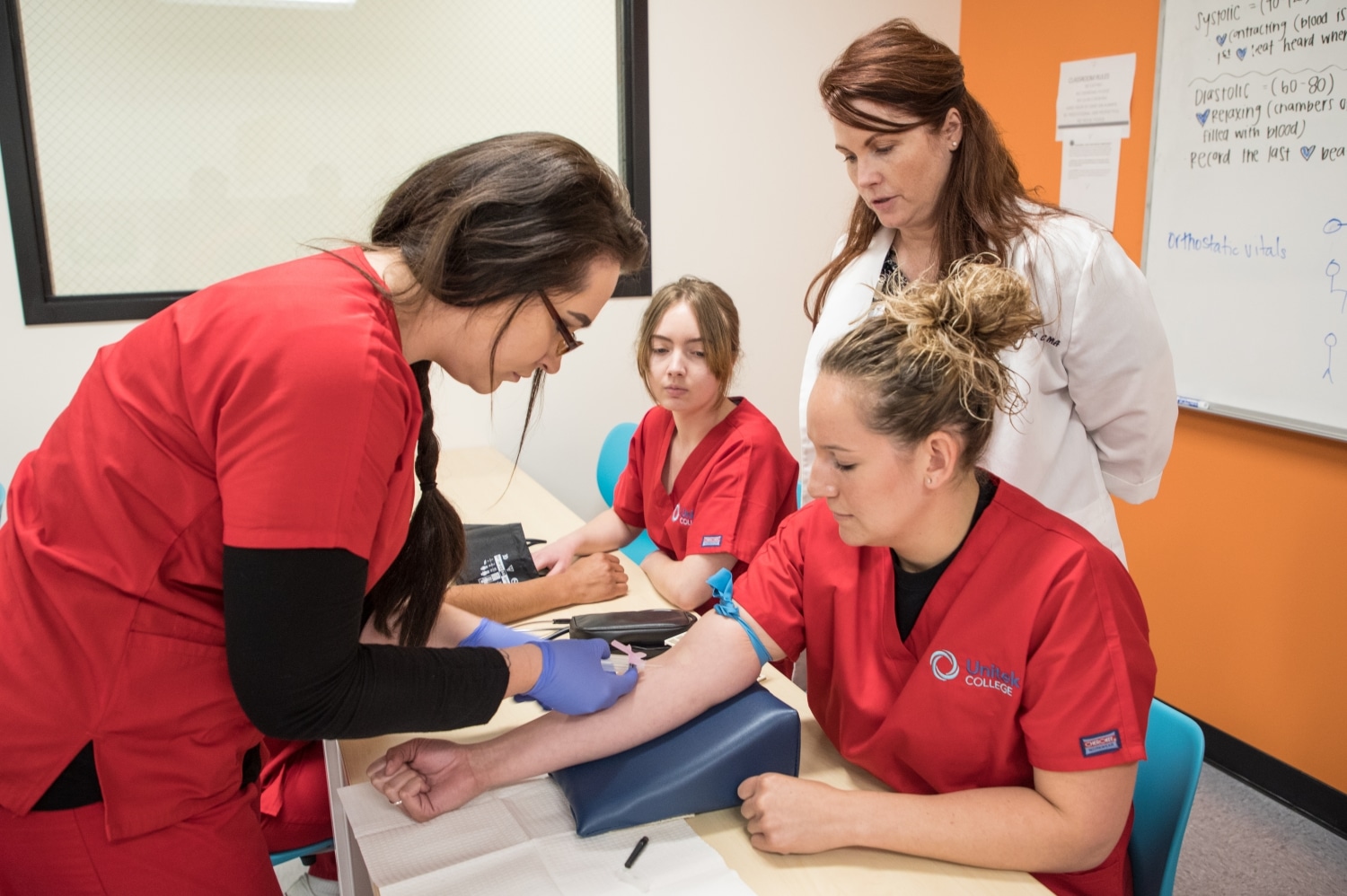 Why Become a Medical Assistant