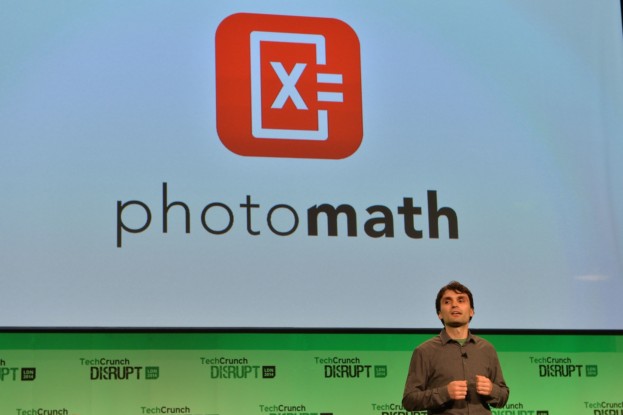 Photomath app